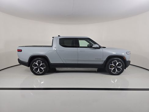 Used 2024 Rivian R1T Adventure AWD/4WD image 6