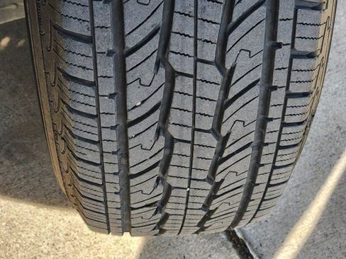 Used 2023 Chevrolet Silverado 1500 Custom w/ LPO, Dark Essentials Package image 19