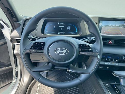 New 2026 Hyundai Elantra Sport FWD image 33