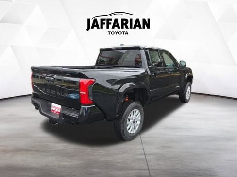 New 2025 Toyota Tacoma SR5 image 3