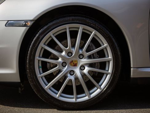 Used 2006 Porsche 911 Carrera 4 image 28