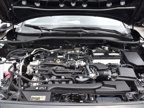 Certified 2024 Toyota Corolla Cross LE AWD/4WD image 27