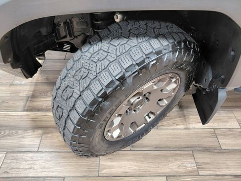 Used 2025 Toyota 4Runner Trailhunter image 37