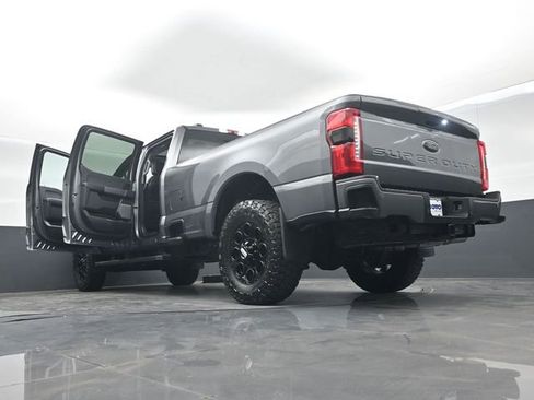 Used 2025 Ford F350 Lariat w/ Lariat Ultimate Package AWD/4WD image 77