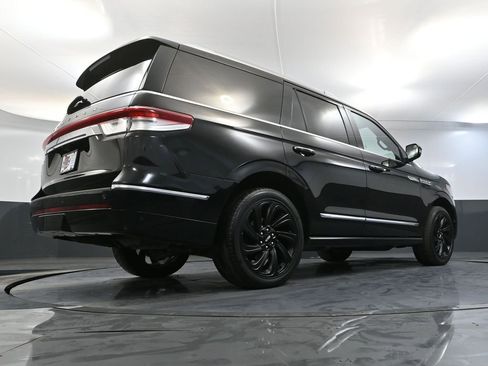 Used 2024 Lincoln Navigator Reserve image 59
