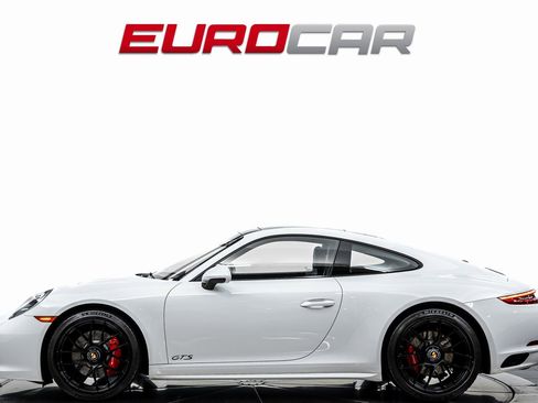 Used 2019 Porsche 911 GT3 RS image 2