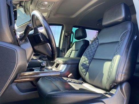 Used 2023 GMC Sierra 1500 Elevation image 7