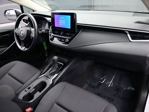 Used 2024 Toyota Corolla LE FWD image 14
