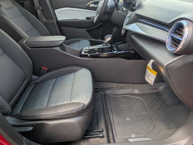 New 2026 Chevrolet Trax LT w/ Driver Confidence Package FWD image 29