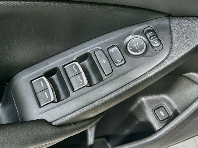 Used 2022 Honda Accord Sport image 17