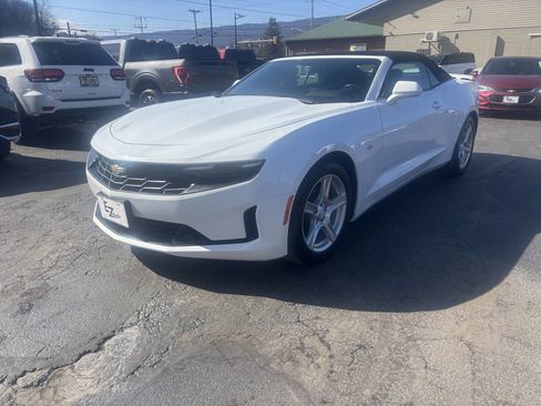 Used 2023 Chevrolet Camaro LT image 4