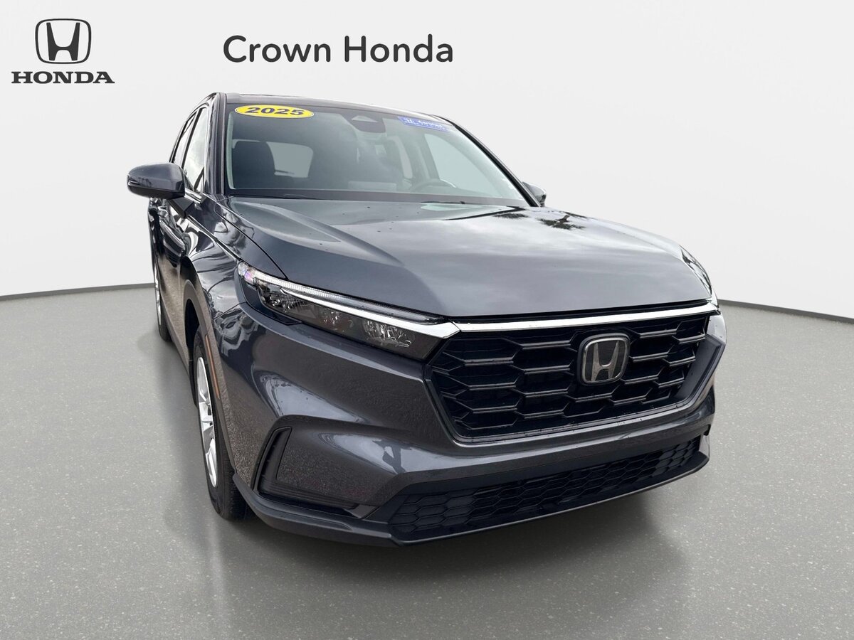Used 2025 Honda CR-V LX image 7