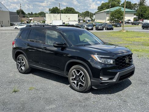 Used 2023 Honda Passport Elite image 2