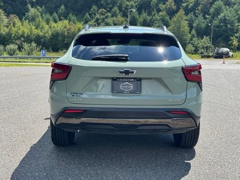New 2026 Chevrolet Trax ACTIV w/ Driver Confidence Package FWD image 6