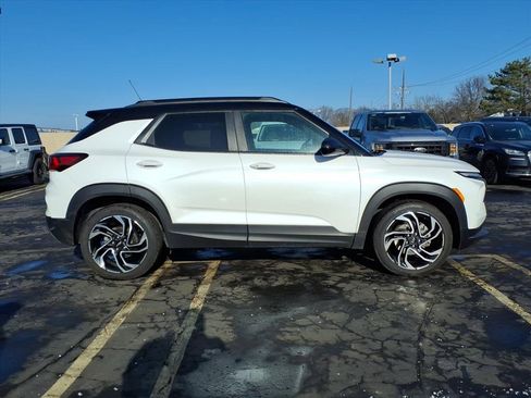 Used 2024 Chevrolet TrailBlazer RS w/ Convenience Package image 8