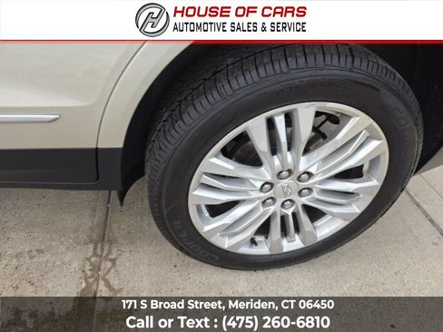 Used 2017 Cadillac XT5 Premium Luxury AWD/4WD image 20