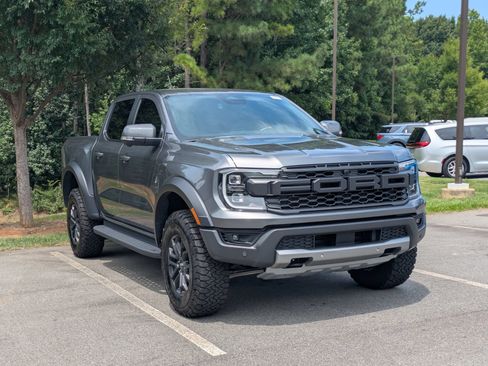 Certified 2025 Ford Ranger Raptor AWD/4WD image 2
