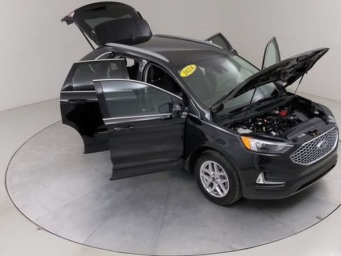 Certified 2024 Ford Edge SEL w/ Convenience Package AWD/4WD image 41