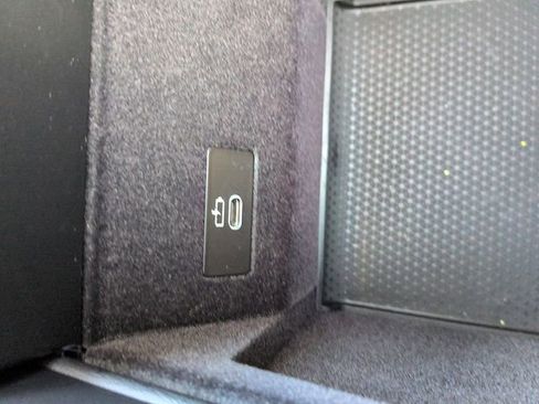 Used 2024 BMW X7 xDrive40i image 25