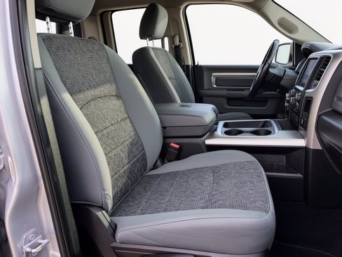 Used 2018 RAM 1500 Lone Star RWD image 29