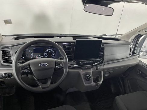 New 2023 Ford E-Transit Low Roof w/ Interior Upgrade Package image 23