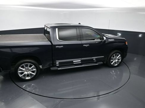 Used 2022 Chevrolet Silverado 1500 High Country w/ Technology Package AWD/4WD image 28