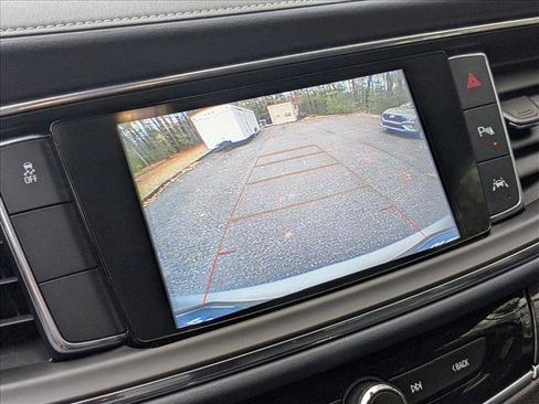 Used 2018 Buick Enclave Premium w/ LPO, Hit The Road Package image 21