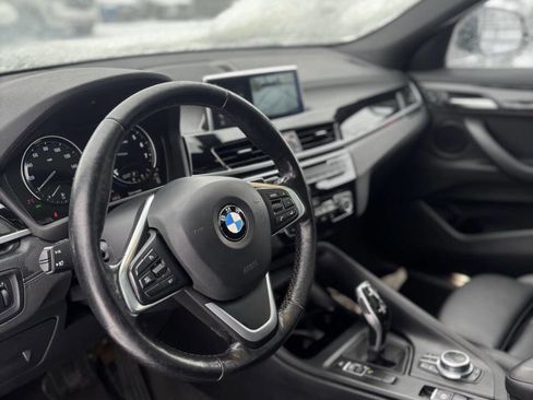 Used 2022 BMW X2 sDrive28i w/ Convenience Package image 9