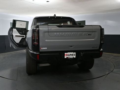 New 2025 GMC Hummer EV 2X image 56