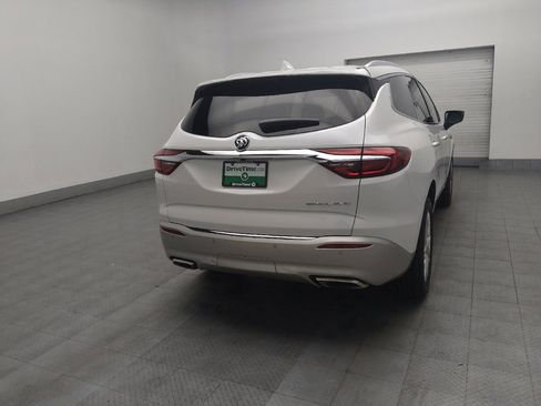 Used 2019 Buick Enclave Premium w/ Experience Buick Package image 9