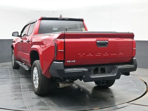 Used 2025 Toyota Tacoma SR image 12