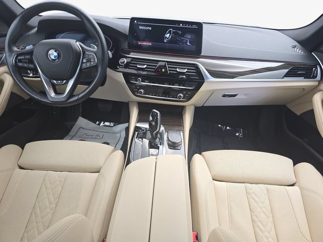 Used 2023 BMW 530i xDrive w/ Premium Package AWD/4WD image 10