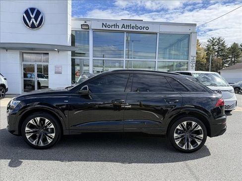 Used 2025 Audi Q8 Premium Plus w/ Premium Plus Package AWD/4WD image 3
