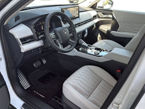 New 2026 Mitsubishi Outlander SEL AWD/4WD image 20