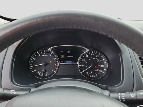 Used 2020 Nissan Pathfinder SL FWD image 22