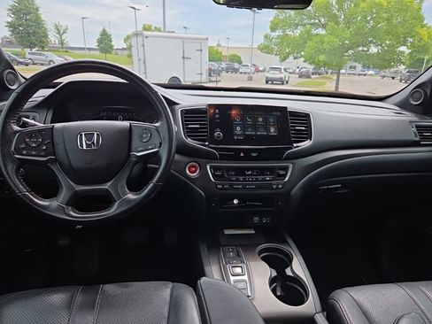 Used 2022 Honda Passport TrailSport image 14