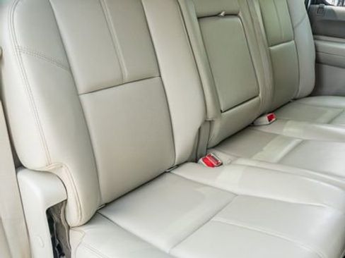 Used 2014 Chevrolet Silverado 2500 LT w/ Interior Plus Package AWD/4WD image 40