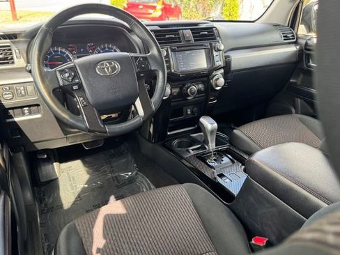 Used 2019 Toyota 4Runner TRD Off-Road image 21