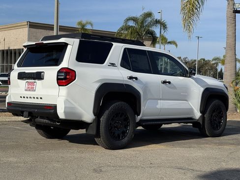 New 2025 Toyota 4Runner TRD Off-Road Premium image 13