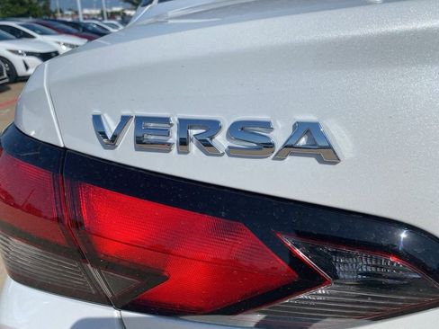 New 2025 Nissan Versa SV w/ Trunk Package FWD image 10