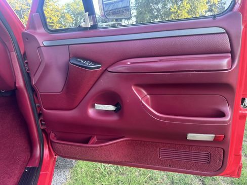 Used 1995 Ford F250 4x4 Regular Cab image 22