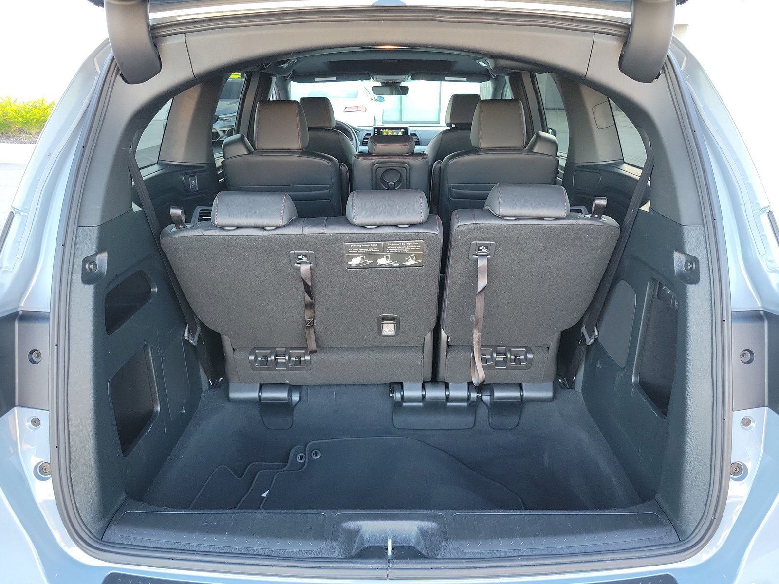 Used 2024 Honda Odyssey Sport image 31