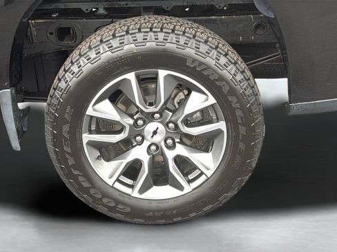 Used 2024 Chevrolet Silverado 1500 RST w/ LPO, Dark Essentials Package AWD/4WD image 23