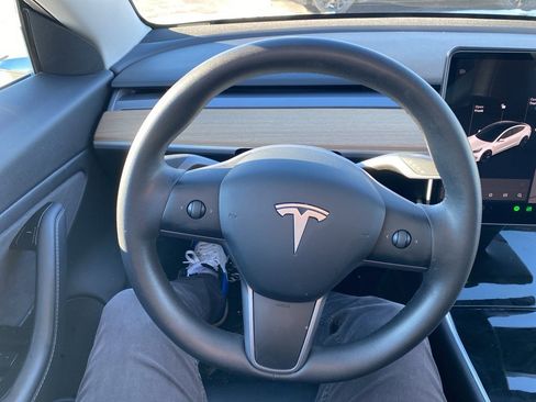 Used 2020 Tesla Model 3 Long Range image 12