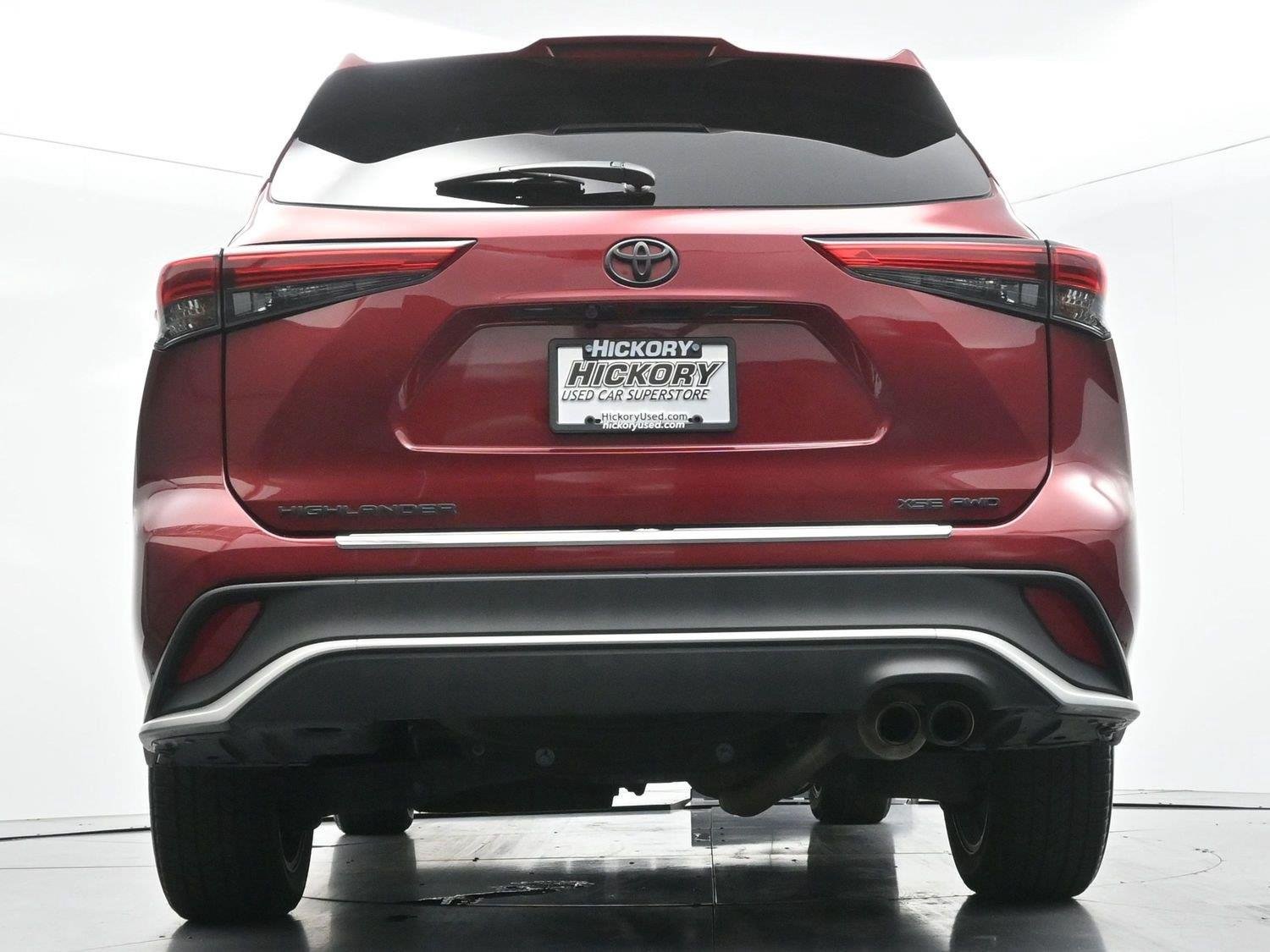 Used 2022 Toyota Highlander XSE AWD/4WD image 52