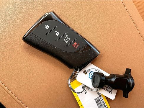Used 2026 Lexus RX 350 FWD w/ Accessory Package (Z1) image 15