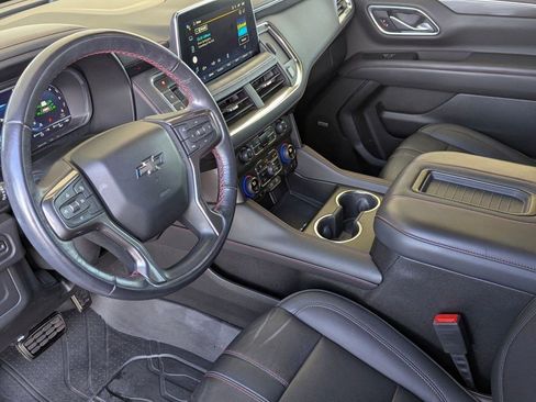 Used 2022 Chevrolet Tahoe RST w/ Sport Performance Package image 4