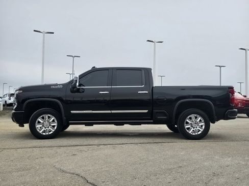 Used 2024 Chevrolet Silverado 3500 High Country image 29