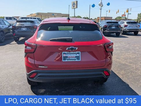 New 2026 Chevrolet Trax LS w/ LS Convenience Package FWD image 6