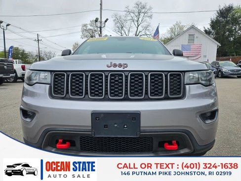 Used 2017 Jeep Grand Cherokee Trailhawk image 8